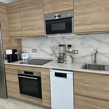 Апартаменти Bamboo Chic